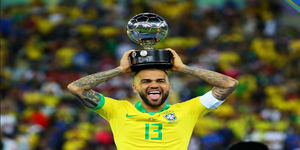 Dani_Alves_Brazil.jpg