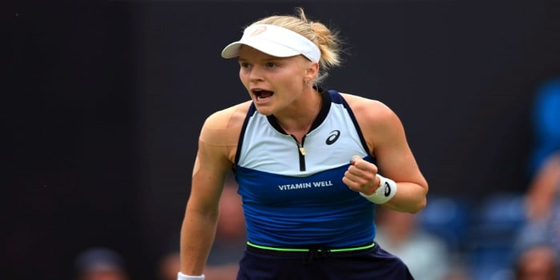 2023-harriet-dart-fist.jpg